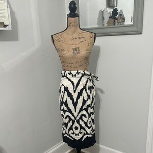 Black and White Patterned Wrap Women Skirt